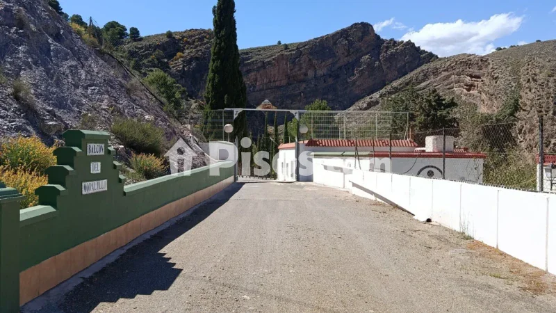 Chalet rústico en venta en Calle Moralillo - Imagen 3