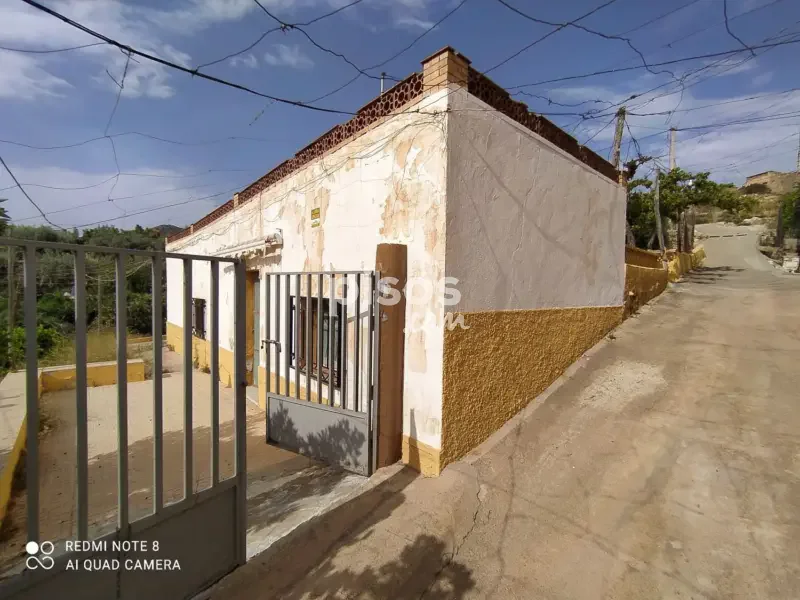 Terreno en venta en Alhama de Almería